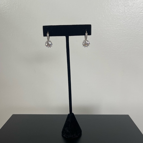 Clear stone drop earrings w/smaller clear stones set tone diamond like - Picture 7 of 11